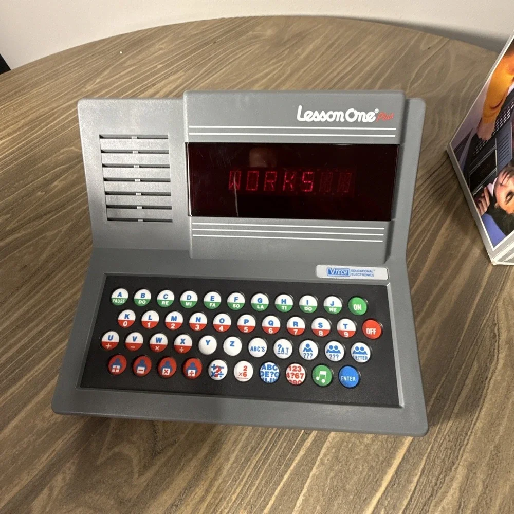 Vintage Lesson One Plus Computer Vtech Educational Electronics Toy Game 1989